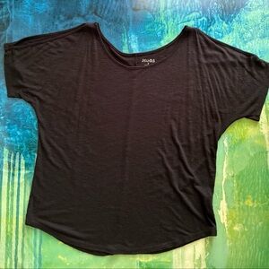 Black Mudd Graphic T-Shirt - Round Neck, Short Sleeves